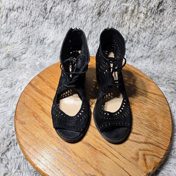 Vince Camuto Womens Size 6M/36 Open Toe Tarita Black Suede Lace-up Booties Heels - Picture 1 of 7